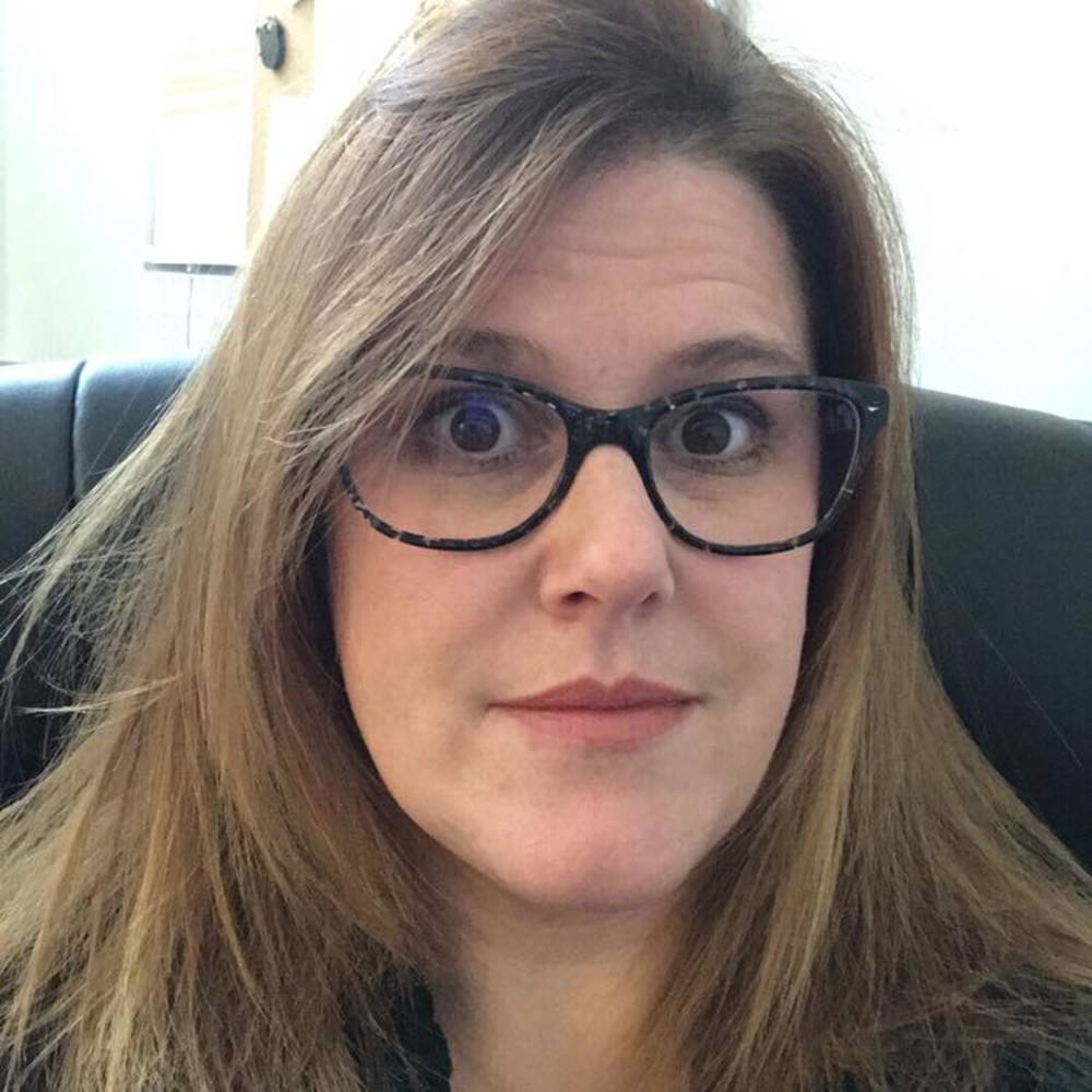 Meet your Posher, Angela